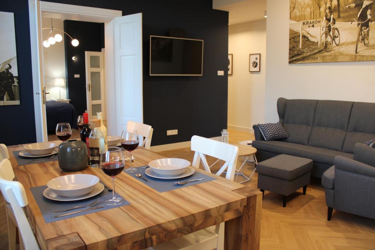 Dominican Square By Hashtag Apartments Krakow Ngoại thất bức ảnh