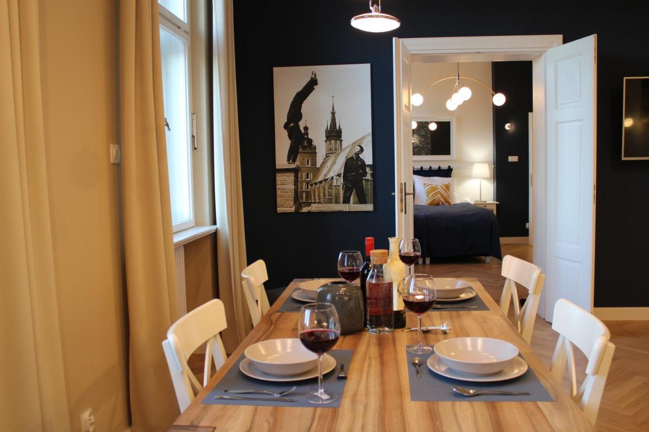 Dominican Square By Hashtag Apartments Krakow Ngoại thất bức ảnh