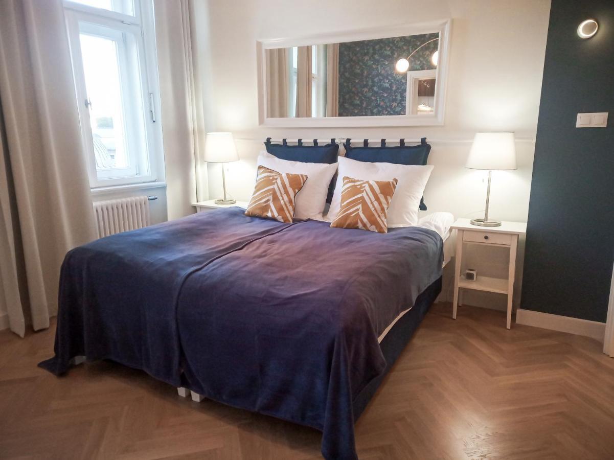 Dominican Square By Hashtag Apartments Krakow Ngoại thất bức ảnh