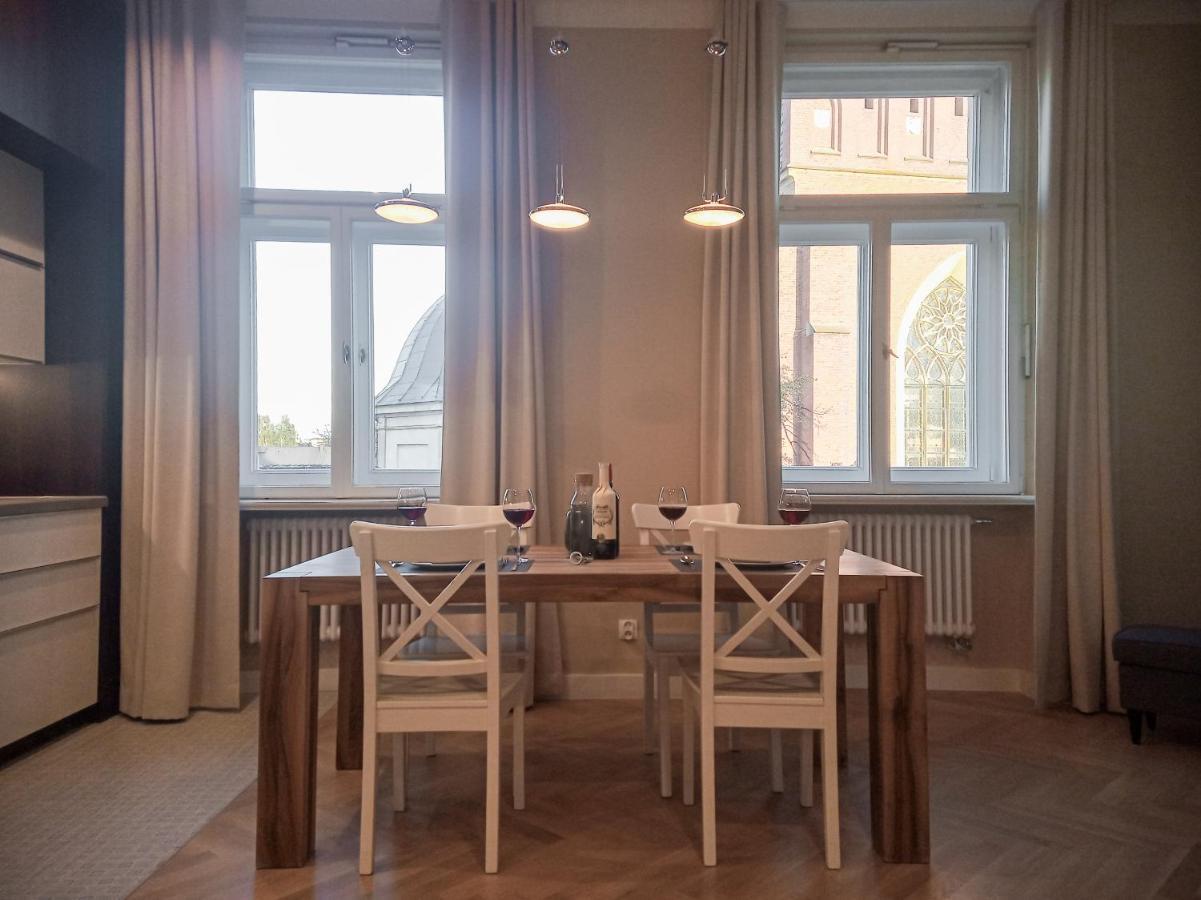 Dominican Square By Hashtag Apartments Krakow Ngoại thất bức ảnh