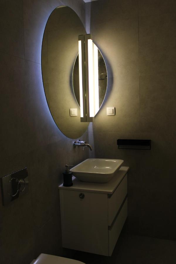 Dominican Square By Hashtag Apartments Krakow Ngoại thất bức ảnh